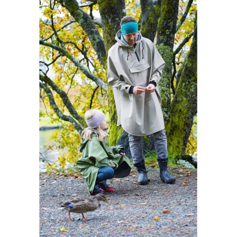 Kattnakken regnponcho lys bark